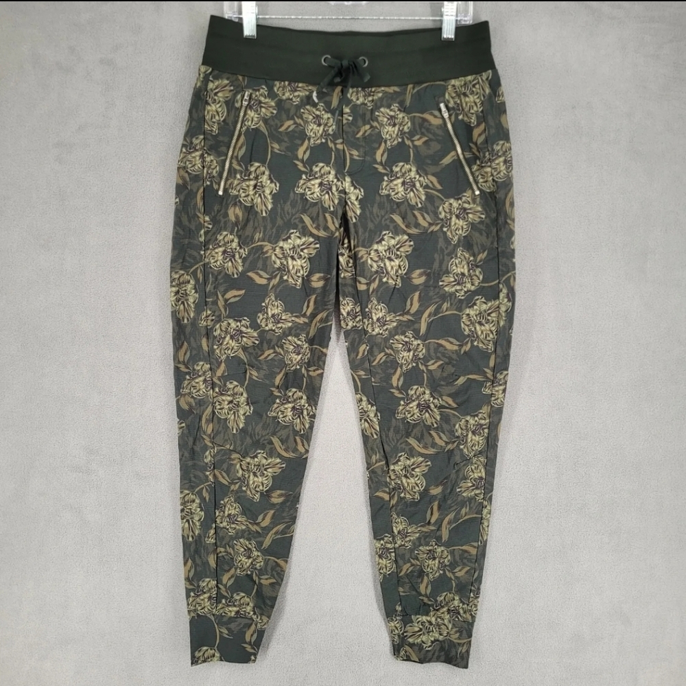 Athleta Women Size 8 Green Trekkie North Foral Printed Joggers